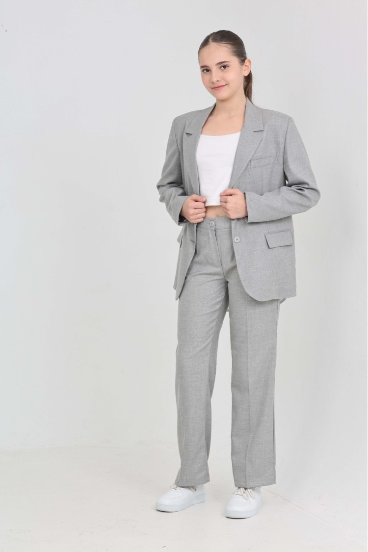 0300-146-176 СЕРЫЙ КЛАССИЧЕСКИЙ КОСТЮМ СТАНДАРТНОГО КРОЯ