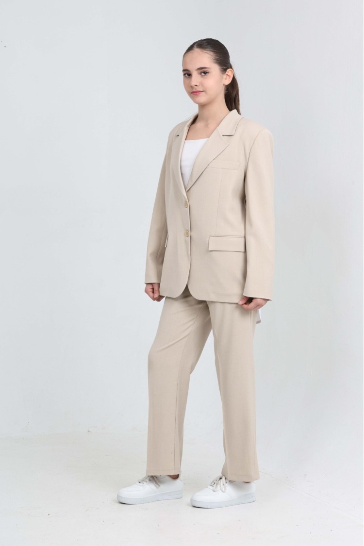 0300-140-176 БЕЖЕВЫЙ КЛАССИЧЕСКИЙ КОСТЮМ СТАНДАРТНОГО КРОЯ