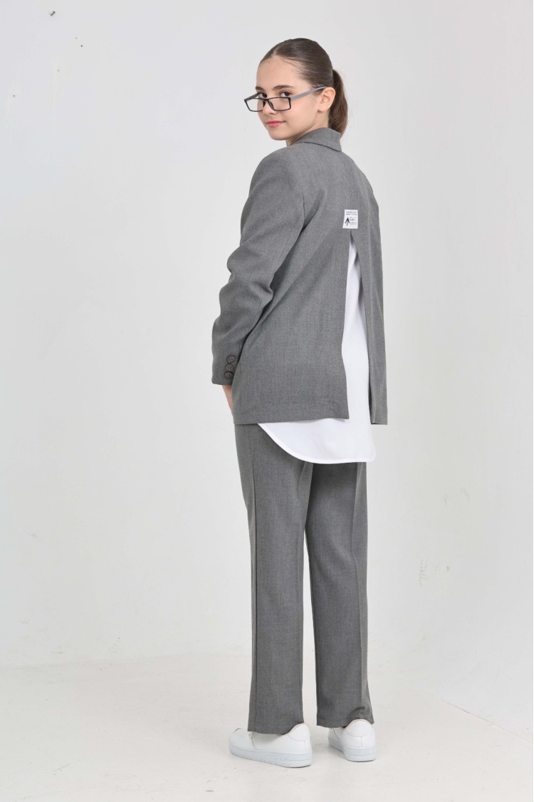 0300-146-176 АНТРАЦИТОВЫЙ КЛАССИЧЕСКИЙ КОСТЮМ СТАНДАРТНОГО КРОЯ