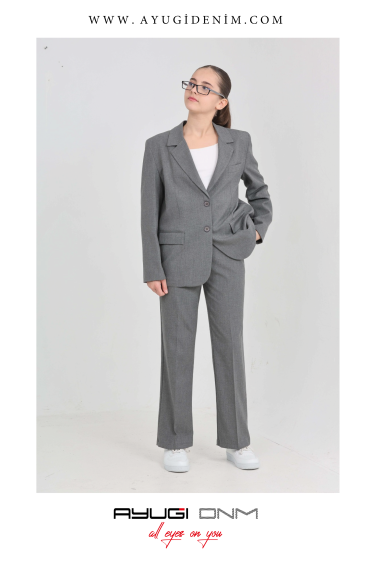 0300-140-176 ANTRASİT NORMAL KALIP KLASİK TAKIM