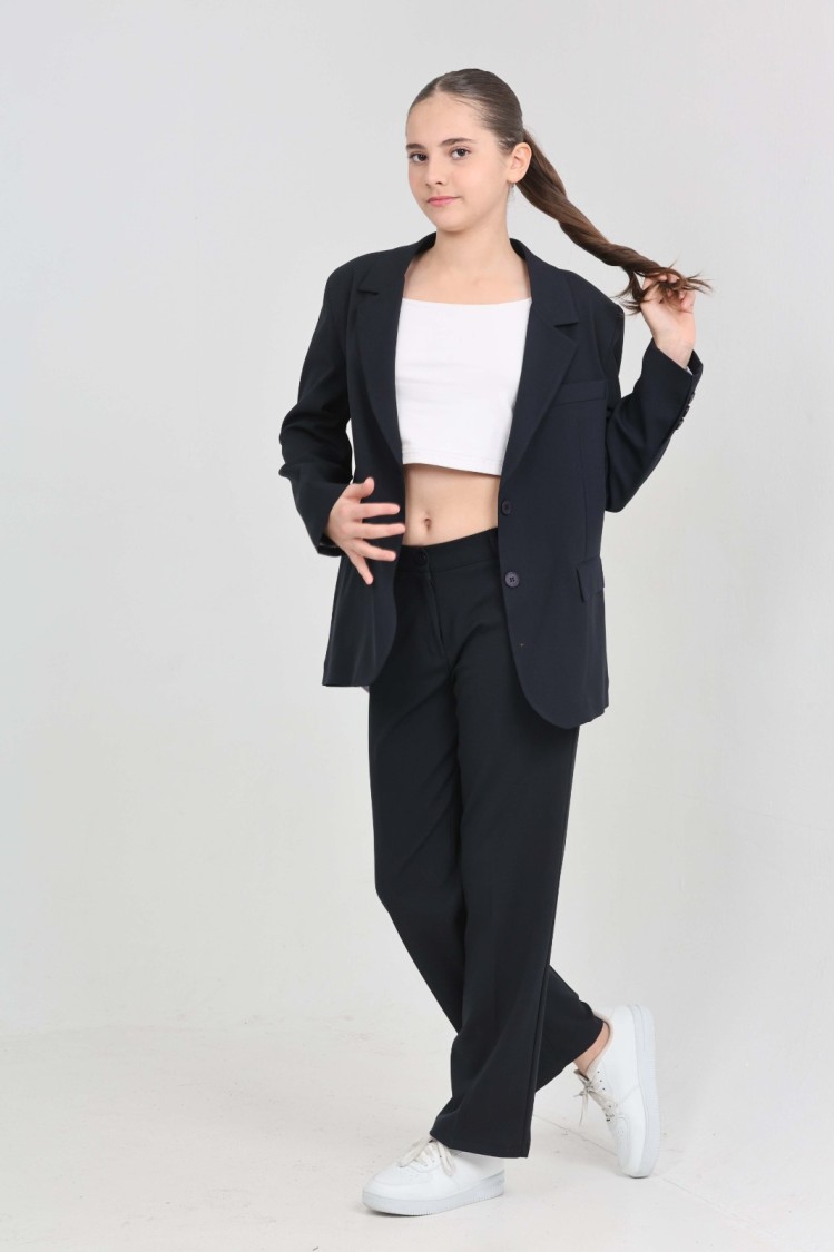 0300-146-176 ТЕМНО-СИНИЙ КЛАССИЧЕСКИЙ КОСТЮМ СТАНДАРТНОГО КРОЯ