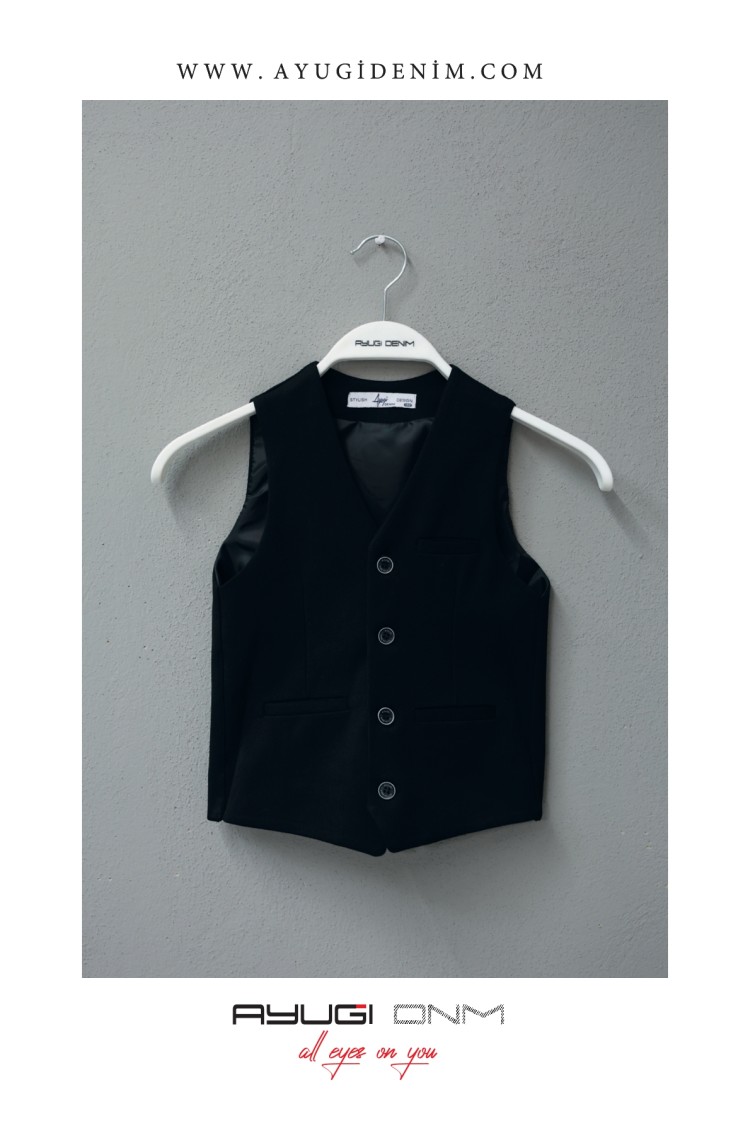 1123-164-176 ЖИЛЕТ ИЗ ТКАНИ ГАБАРДИНА С КАРМАНОМ