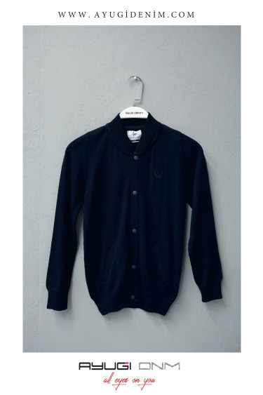 17131-122-170 ЖИЛЕТ С ДЛИННЫМ РУКАВОМ НА ПУГОВИЦАХ