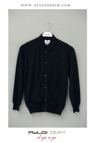 17131-122-170 ЖИЛЕТ С ДЛИННЫМ РУКАВОМ НА ПУГОВИЦАХ