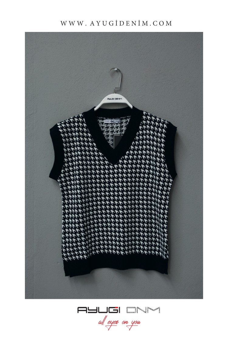 17165-128-164 УЗОРЧАТЫЙ ВЯЗАНЫЙ СВИТЕР-БЕЗРУКАВКА