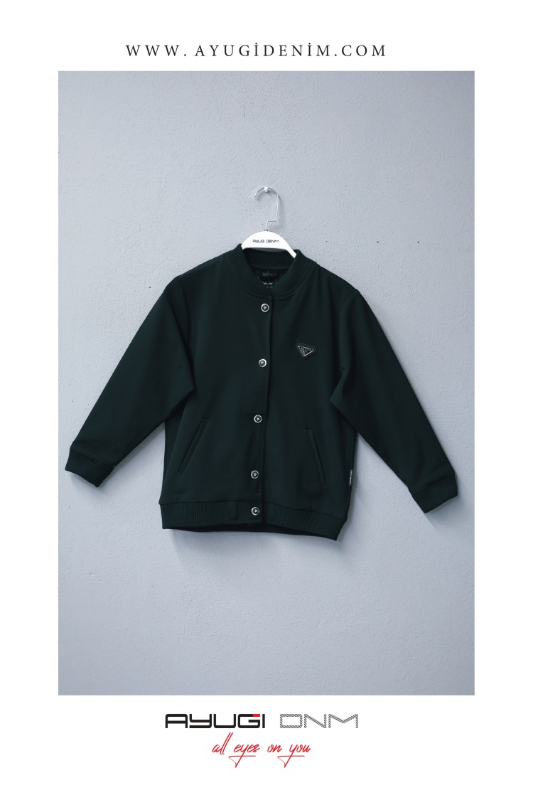 17213-140-170 ЧЕРНЫЙ БОМБЕР ИЗ ТКАНИ ГАБАРДИНА ЧЕРНОГО ЦВЕТА