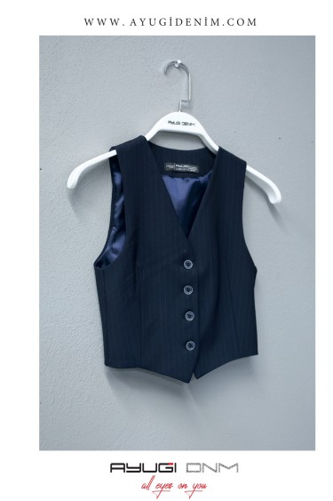17219-134-164 ТЕМНО-СИНИЙ ЖИЛЕТ В ПОЛОСКУ С V-ОБРАЗНЫМ ВЫРЕЗОМ