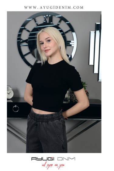 7339-134-164 КОРОТКИЙ РУКАВ КРОП ТОП ЧЕРНЫЙ