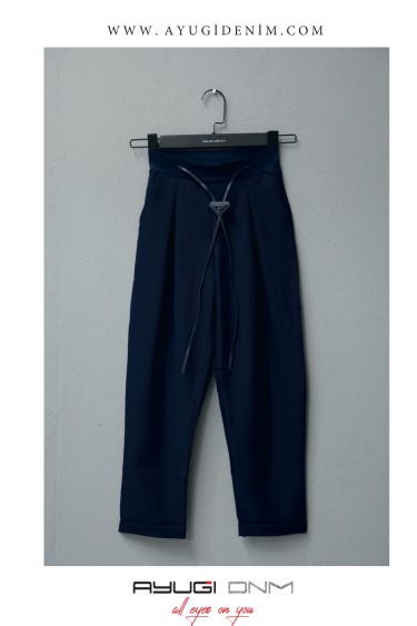 9397-134-164 БРЮКИ ПЛИССИРОВАННЫЕ С АКСЕССУАРАМИ