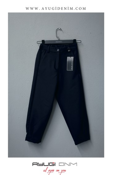 9481-134-164 ТЕМНО-СИНИЕ СПЕЦИАЛЬНО ИЗГОТОВЛЕННЫЕ БРЮКИ С ДЕТАЛЯМИ ОТСТРОЧКИ НА СВЕЧЕ