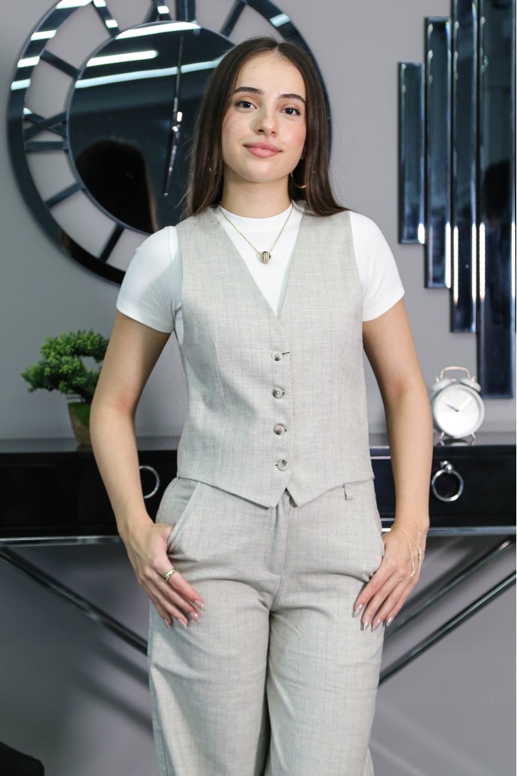 17279-140-170 СВЕТЛО-СЕРЫЙ ПОЛОСАТЫЙ ЖИЛЕТ С V-ОБРАЗНЫМ ВЫРЕЗОМ